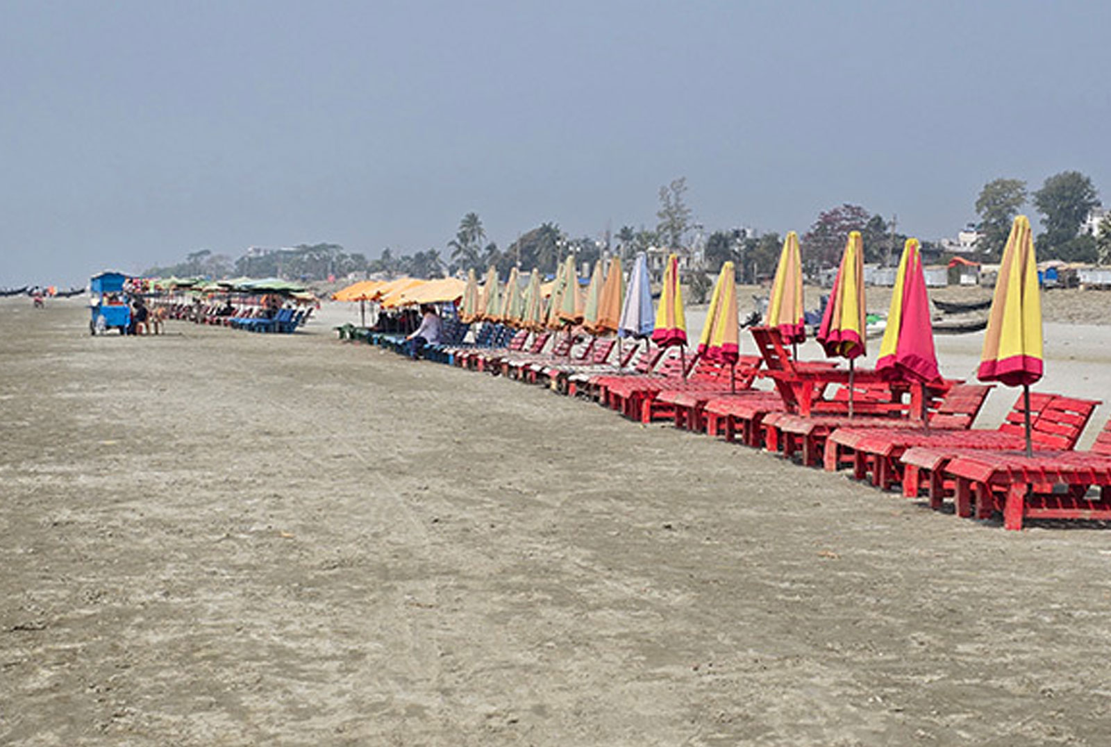 ৮২ ঘণ্টার নিষেধাজ্ঞায় পর্যটকশূন্য কুয়াকাটা