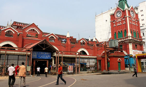 বাংলাদেশি পর্যটক না থাকায় জমেনি কলকাতার ঈদবাজার