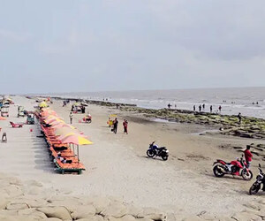 কুয়াকাটায় ৪০ শতাংশ হোটেল কক্ষ অগ্রিম বুকিং