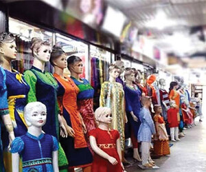 রবিবার রাজধানীর যেসব মার্কেট বন্ধ