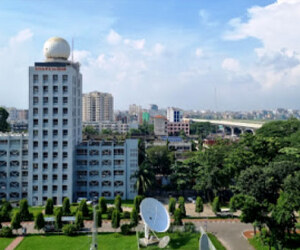 বৃষ্টির প্রবণতা বাড়ছে, ভ্রমণে বের হলে সতর্ক থাকার পরামর্শ